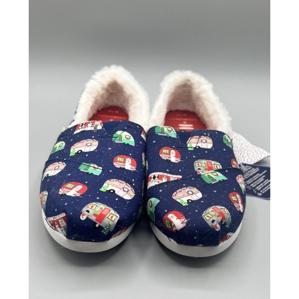 Toms X Paper Source Alparhata Blue Holiday Camper Faux Fur Slip-On Flats 7.5 NEW - Picture 2 of 7